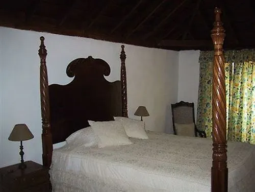Rural Casona Santo Domingo グイマー